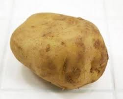 Non occorre utilizzare pentole, acqua, ma solo un piatto e il gioco è fatto. Patate Lesse Al Microonde Meno Sale Meno Energie Meno Tempo