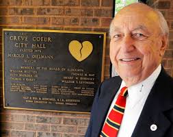 Mayor's work at the heart of Creve Coeur