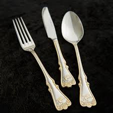 Karaca züccaciye için yazılan gold ve çatal bıçak takımı şikayetleri için tıklayın! Karaca Tulpar 72 Parca Kutulu Catal Kasik Bicak Seti Gold Karaca Catal Kasik Bicak