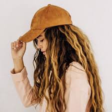 13 Hair Instagram Accounts Every Beauty Editor Follows Hair Baseball Hats Beauty