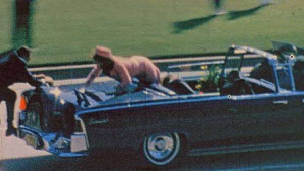 Hollywood & History: The Debate Over "JFK" | FRONTLINE | PBS | Official Site | Documentary Series