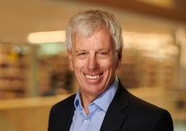 John Cater: UK's longest-serving vice-chancellor to retire