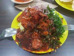 Pandan leaves or screwpine leaves in the secret ingredient. Nasi Lemak Royale Kuala Lumpur Restaurant Reviews Photos Phone Number Tripadvisor