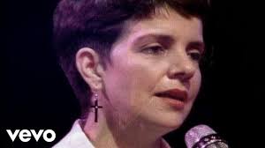 Terre and Suzzy Roche Remember the Roches' 1982 LP 'Keep