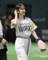 内田真礼のたっぷり見せます！【計15枚】：「おっ！」でつながる地元密着のスポーツ応援メディア 西スポWEB OTTO!