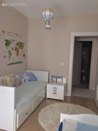 Bu Evin Dekoru Keyifle Zevkle Yasamaktan Yana Ev Gezmesi Ev Dekoru Dekor Ev Icin