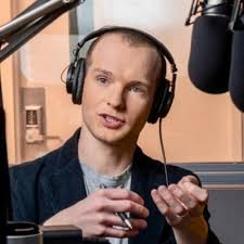 Nicole Enberg Vaz (@NEnberg)