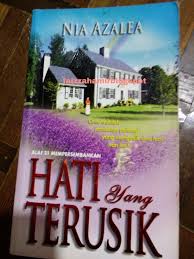 Antaranya ialah aisya sofea dengan novel kau untukku (2002) yang terjual 80,000 naskhah, nia azalea dengan novel kau yang satu (2002) yang terjual 75,000 naskhah, sharifah abu salem dengan novel tak seindah mimpi (2000) yang terjual sebanyak 70. Review Novel Hati Yang Terusik Faizzah Amir