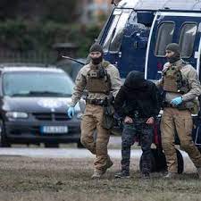 ©►¦¦ ترجمة © وائل ممدوح ¦¦◄©. Tysk Politi Anholder Tre Maend Pa Terrormistanke Ekstra Bladet
