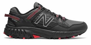 51 99 New Balance Men S 410v6 Trail Shoes Black With Grey Red Black Shoes New Balance Trail Running Shoes