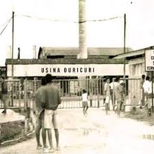 Trabalhadores da usina
