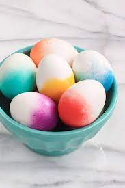 the easiest egg decorating ideas for your most egg cellent easter yet in 2021 easter eggs simple easter egg designs natural easter eggs