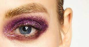 We Found The Best Glitter Eyeshadows Ever For Party Season Refinery29 Https Www Refinery29 Com En Us Best Gli Glitter Eyeshadow Eyeshadow Blending Eyeshadow