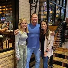 upojfrtcfh (@Jaymata05)