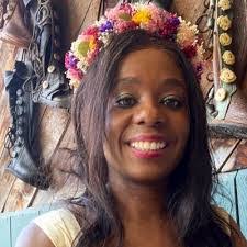 Molly Granger's Instagram, Twitter & Facebook