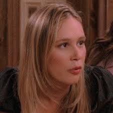 Paris Geller icons. 𓄼Please like or reblog if you use it. 𓄼Credits to  @ibloodyicons. Resquested by: @lorelaisrobbins ♡