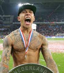 Despite being the mother of the celebrity, cora is not seen as active in the world of social media. United S Dreamchaser Says He Can Be The Next Ronaldo The18