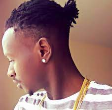 Discover what clothes juice wrld is wearing. Have You Seen These Dude S Here S A List Of Male Celebs With The Trendiest Hairstyles