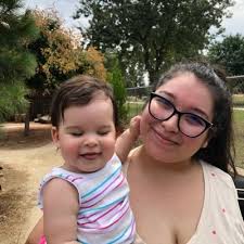 Iris Rocha (@lilmissiris)