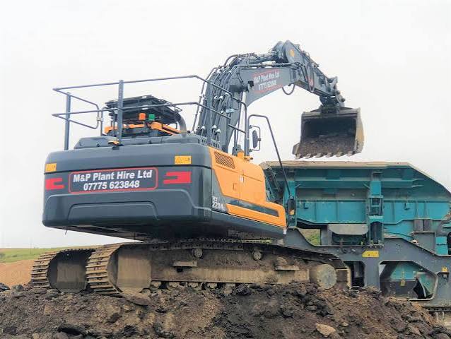 Hyundai HX220AL Excavator