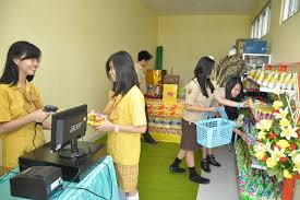 Di perkuliahan, jurusan pemasaran biasanya punya paling banyak peminat. Pemasaran Smk Yayasan Pharmasi Semarang