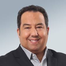 Carlos Orta's Instagram, Twitter & Facebook