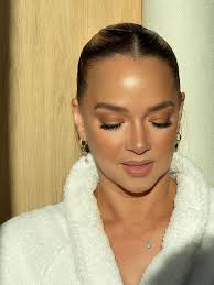 Un #Makeup sencillito desde #España 🤭 ¿les gusta? #Makeupandhair  @jorge_matamoros