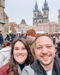 Christmas in Prague did not disappoint! 🇨🇿 Highlights from Prague: •  Buying gifts for each other in the Christmas market 🎄 • opening gifts