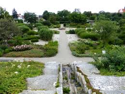 File Altenburg Stift Garten Der Religionen 1 Jpg Wikimedia Commons