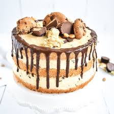 Hanuta in kleine stücke schneiden. Rezept Fur Eine Cookie Dough Torte Zuckerdeern De