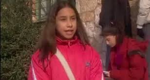 Ξεκινούν σήμερα τα γυρίσματα για το καφέ της χαράς όπου νέοι ηθοποιοί θα προστεθούν στο… Aman H Pwlina Apo To Kafe Ths Xaras Megalwse Kai De 8a Thn Anagnwrizes Me Tipota Neolaia Gr