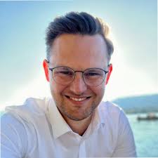 Why Your Company Needs Data-Product Managers