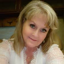 When can federal employees retire with benefits?