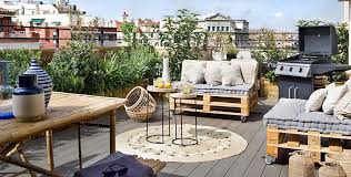 Soluzione per arredare un terrazzo fai da te. Come Arredare Un Terrazzo Low Cost Mondodesign It