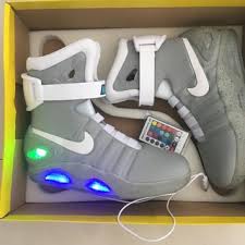 Reasons to own at least a pair of nike air zoom. Okul Oncesi Orman Uyumsuz Nike Air Mag Back To The Future Original Price Internationaladventureman Com