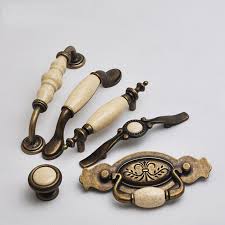 مقابض مطابخ إقرأ مقابض مطابخ الوميتال مقابض مطابخ خشمونيوم مقابض مطابخ مخفية