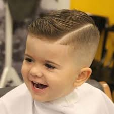 Realizo un corte para niño, paso a paso de una manera muy sencilla. Cortes De Cabello Para Ninos Moda Masculina