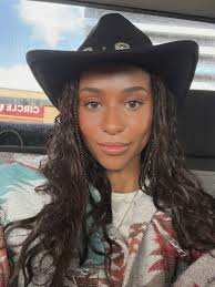 Kayla Coffey (@kaycoff_) • Instagram photos and videos