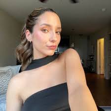 Abbie Stone (@abbiestonex)