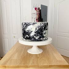 Your white silver cake stock images are ready. Sabrina Degni On Twitter Black White Silver Bakesbysab Cake Birthday Vanilla Lemonmascarpone Celebrate Modern Berries Black White Silver Https T Co Ylfv4rkyzj
