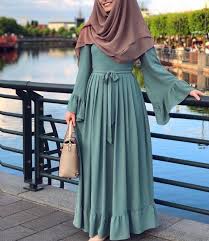 809b2317 Yasemin Desat In Instagram Gonderisi 2 Nis 2019 6 45os Utc Model Pakaian Wanita Mo In 2020 Muslim Fashion Dress Moslem Fashion Muslimah Fashion Outfits