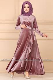 Firfirli Kadife Tesettur Elbise 5052ef311 Sarabi Moda Selvim Moda Stilleri Basortusu Modasi Elbise
