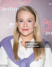 39 Cruel Intentions Sneak Peek Event Stock Photos, High-Res Pictures, and  Images