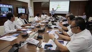Meneliti dan menelaah serta menandatangani rjpp, rencana kerja dan anggaran perusahaan yang disiapkan direksi sesuai ketentuan anggaran dasar perseroan. Tugas Kerja Di Pertamina Ghjygtf