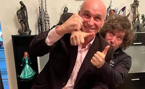 Javier milei explicó su plan para dolarizar la economía argentina: El Tandem Espert Milei Se Corta Solo Por El Lio Que Tienen En Juntos Por El Cambio