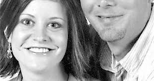 Morris, Lauder engagement