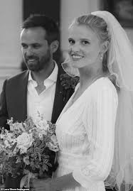 We did not find results for: Lara Stone Ties The Knot With David Grievson In Private Ceremony Newsfinale