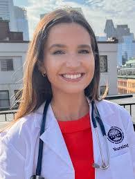 Elizabeth Landry's Instagram, Twitter & Facebook