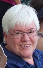 Courtney Haskell's Instagram, Twitter & Facebook