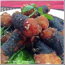I Am Confused If This Is A Japanese Cuisine Japanese Seaweed Chicken Nuggets Chicken Nuggets Chicken Restaurant Dishes